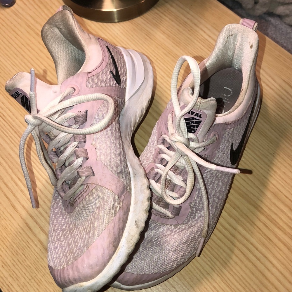 Nike Rivals
